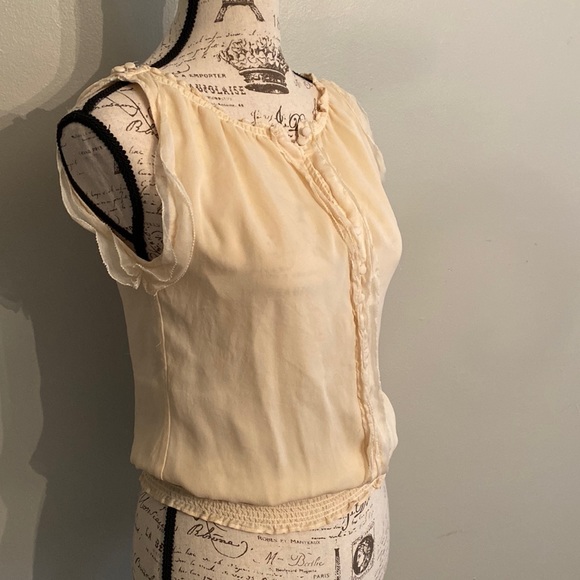 WHBM Silk Button Ruffle Tank Top - Picture 2 of 10